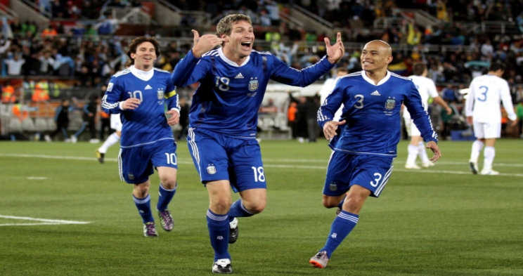 阿克伦托格里蒂vs莫斯科迪纳摩直播_阿克伦托格里蒂vs莫斯科迪纳摩直播在线观看免费_涵盖各类阿克伦托格里蒂vs莫斯科迪纳摩直播赛事-24直播